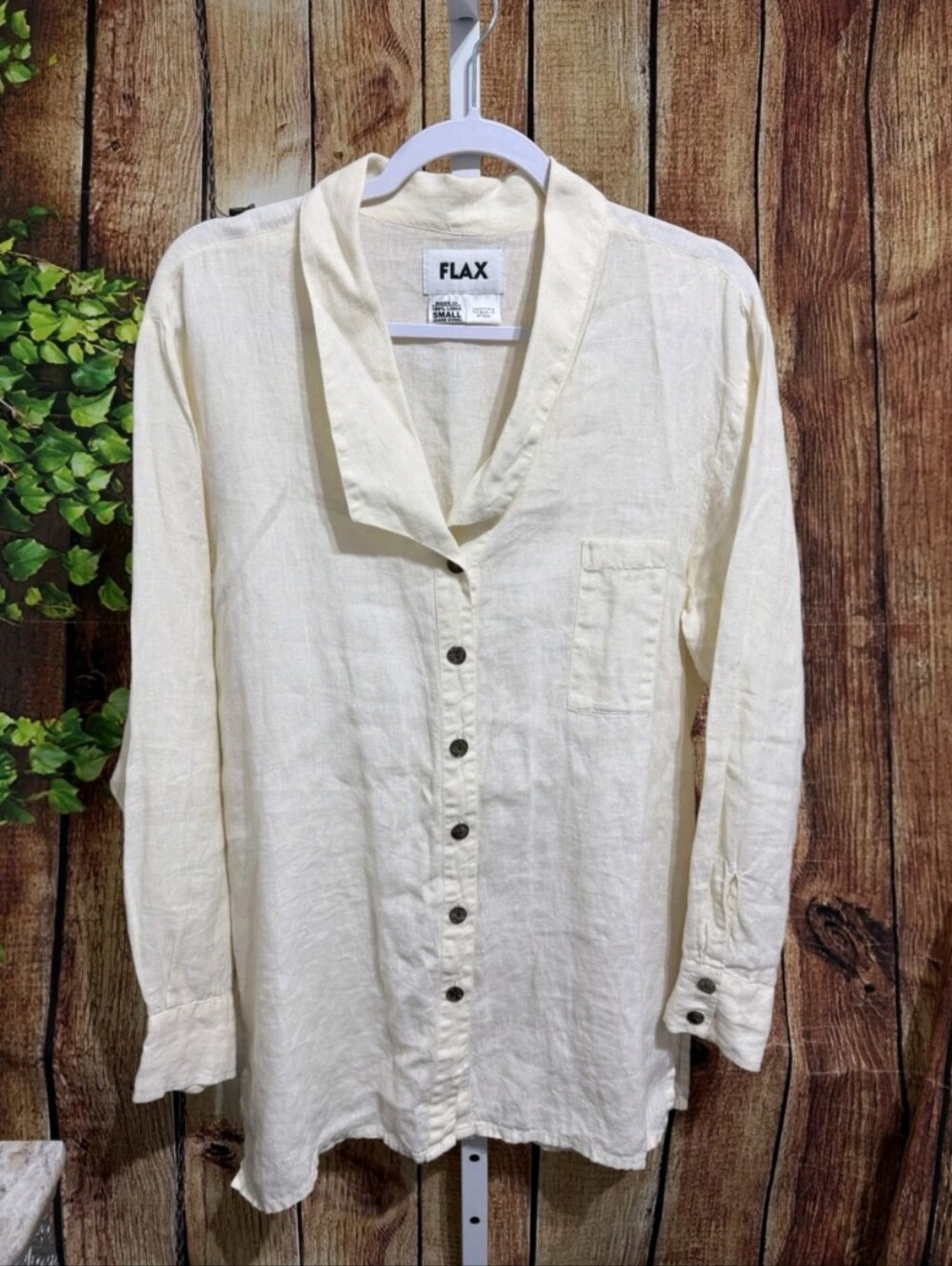 Flax Women's Lightweight Linen Button-Down Shirt